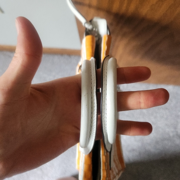 Coach Handbag/Crossbody - Picture 9 of 15